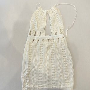 Saboskirt white dress